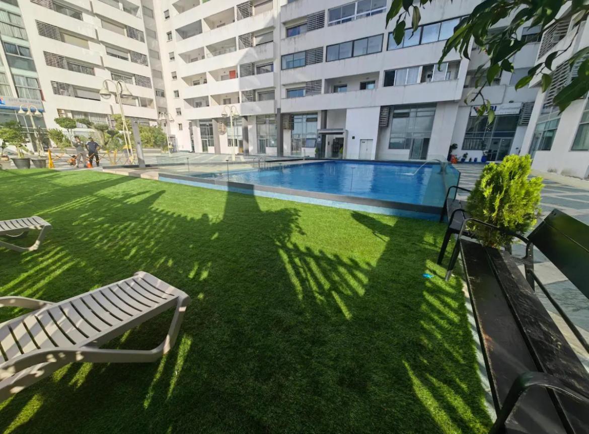 64 Boulevard